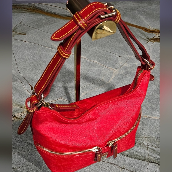 Dooney & Bourke Red Leather Shoulder Bag - Picture 6 of 13